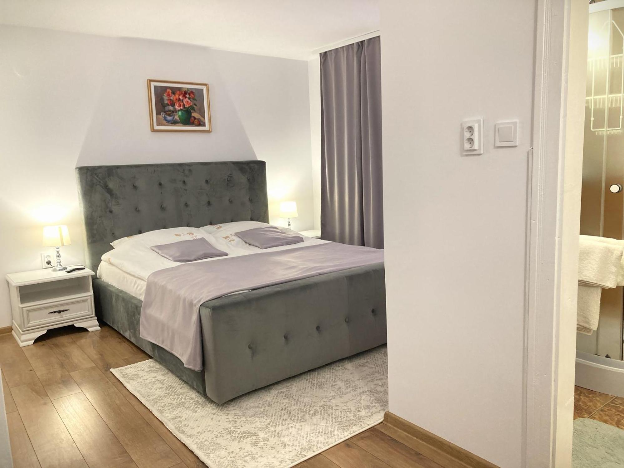Pensiunea Casa-Stefanel Sadová Extérieur photo